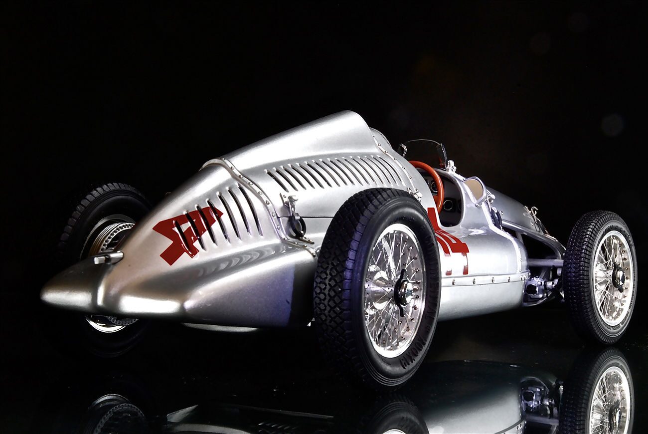 Модель автомобиля Auto Union Typ D No.14 GP France 1939 Meier Limited  Edition 1500 pcs. купить в Мастерской Золотых Подарков