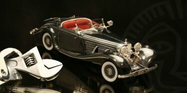 Модель автомобиля MERCEDES 500K ROADSTER