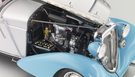 Модель автомобиля Audi 225 Front Roadster 1935 White/Red Limited Edition 4000 pcs.